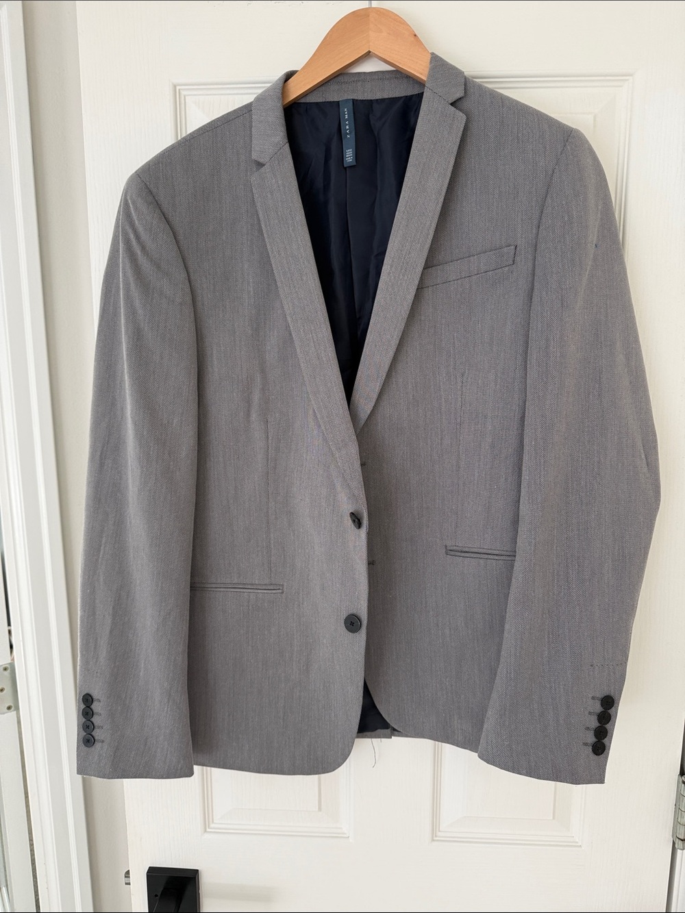 NWT! Zara Light Gray Two-Button Men's Blazer